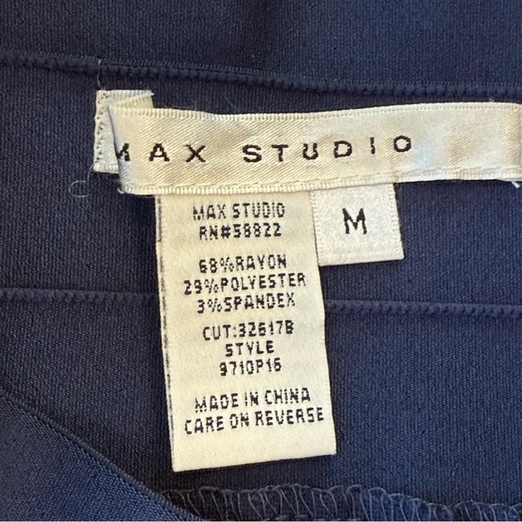 Max Studio Navy Pencil Skirt Size Medium - Picture 4 of 6